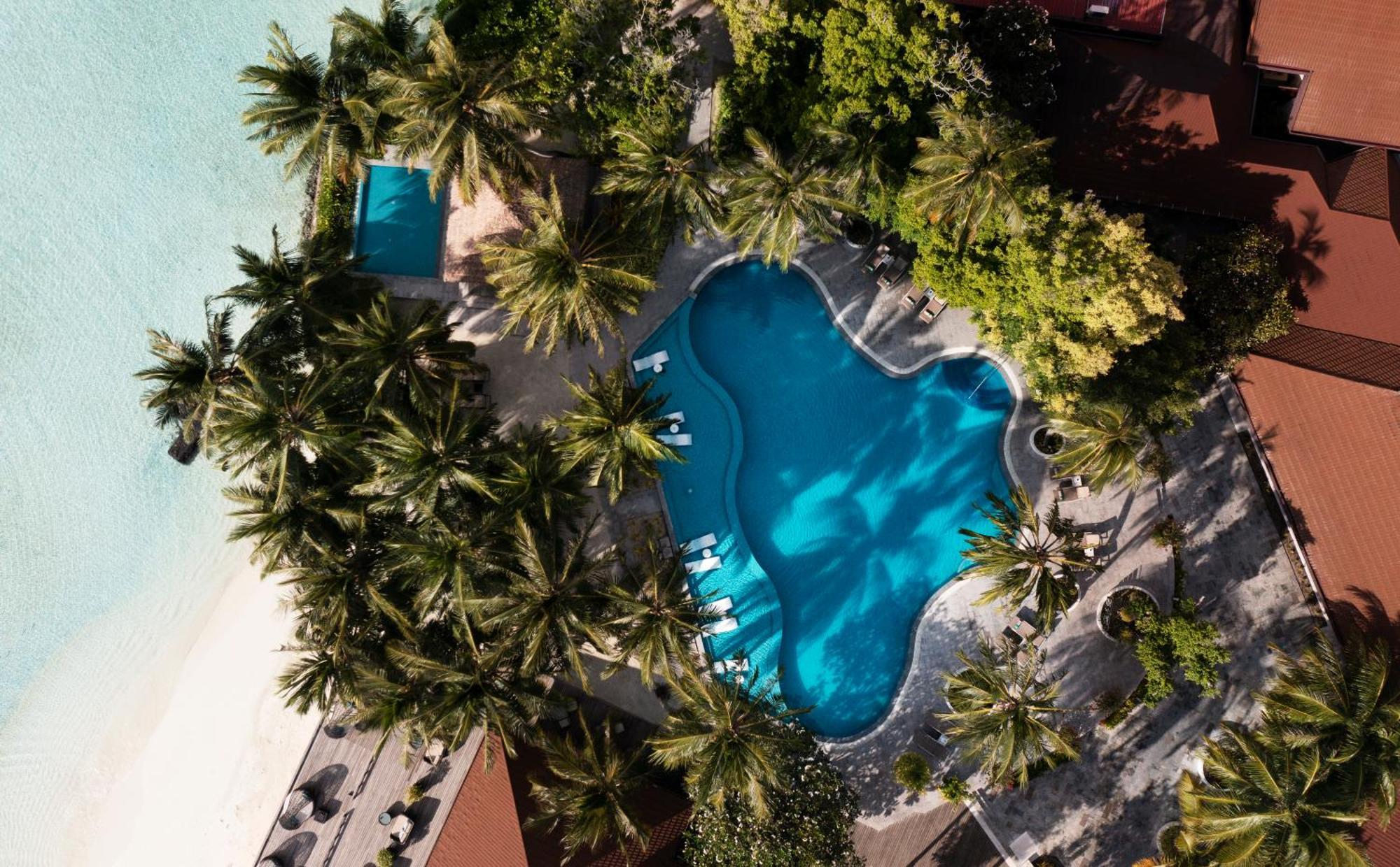 Kurumba Maldives Resort 5*
