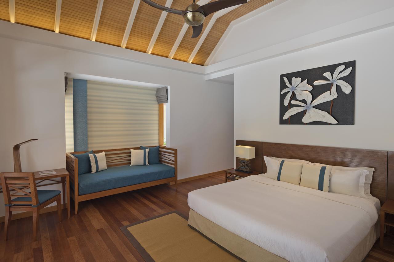 Kurumba Maldives 5* Vihamanaafushi