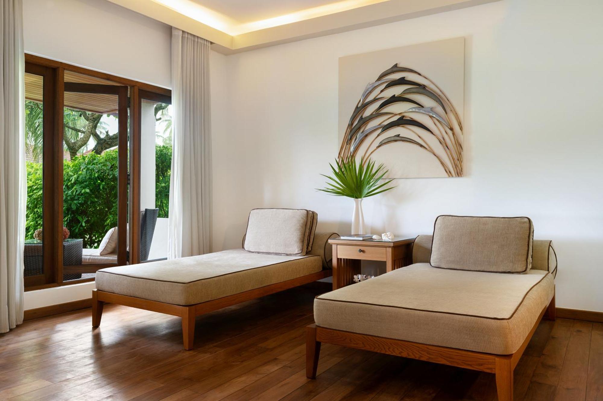 Kurumba Maldives Resort 5*